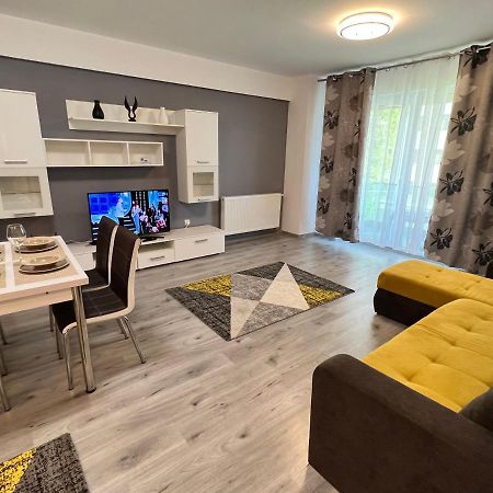 Apartment Robedy ママイア エクステリア 写真